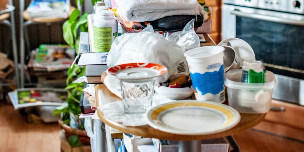 decluttering tips for hoarders​
