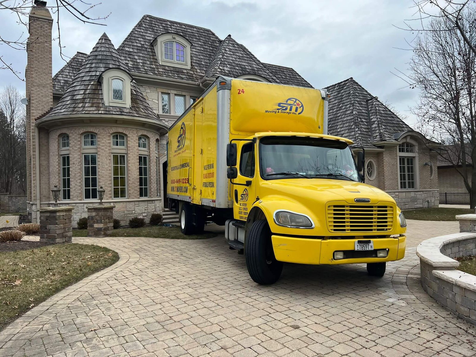 chicago movers near you