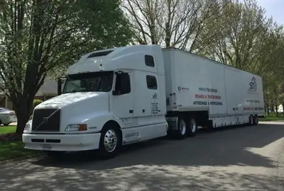 STI Movers and Packers Moving Truck